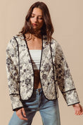 Load image into Gallery viewer, Quilted Floral Woven Jacket With Pockets