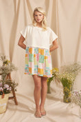 Load image into Gallery viewer, PATCHWORK CONTRAST SWEATSHIRT DRESS
