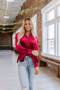 Load image into Gallery viewer, Marjorie Long Sleeve Velvet Blouse | S-2XL
