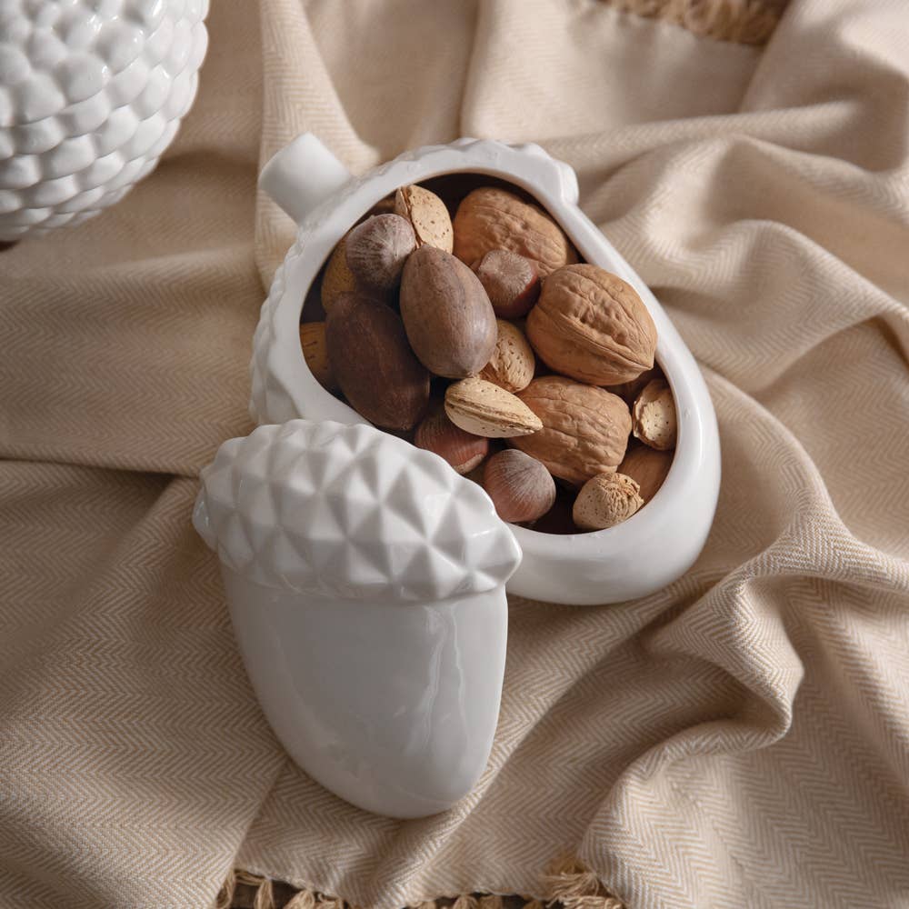 Porcelain  Acorn Jar