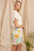 Load image into Gallery viewer, PATCHWORK CONTRAST SWEATSHIRT DRESS
