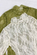 Load image into Gallery viewer, Mesh Floral print top
